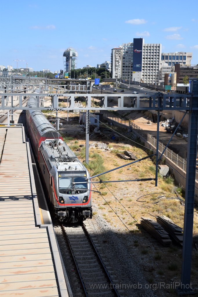 10475-0006-200926.jpg - IR 3045 (91 95 0003 045-8 IL-IR) / Tel-Aviv (Ya'akov Dori bridge) 20.10.2026