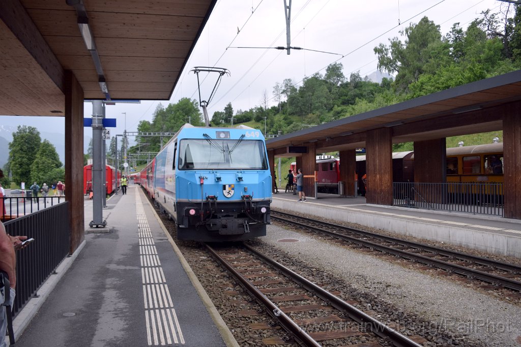 9826-0005-140625.jpg - RhB Ge 4/4''' 649 "Lavin" / Filisur 14.6.2025