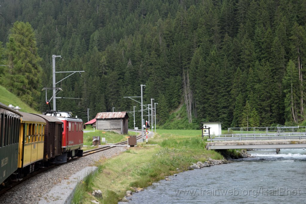 9827-0046-140625.jpg - RhB Ge 4/4' 605 "Silvretta" / Davos-Frauenkirch 14.6.2025