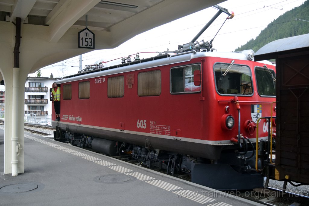 9828-0011-140625.jpg - RhB Ge 4/4' 605 "Silvretta" / Davos-Platz 14.6.2025