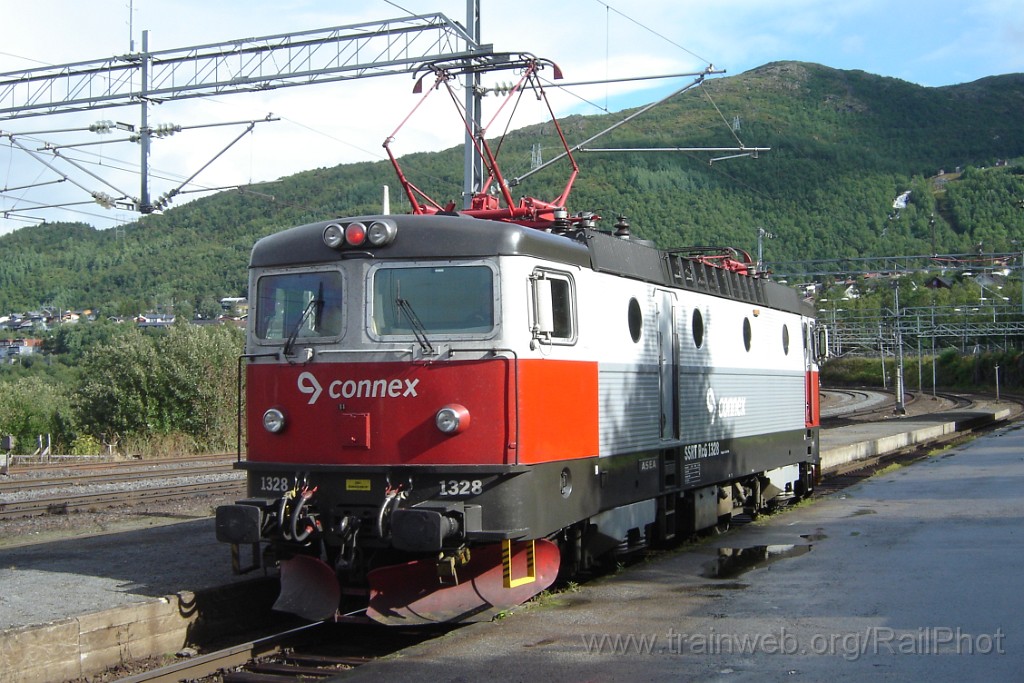 1376-0003-260807.jpg - SSRT Rc6.1328 / Narvik 26.8.2007