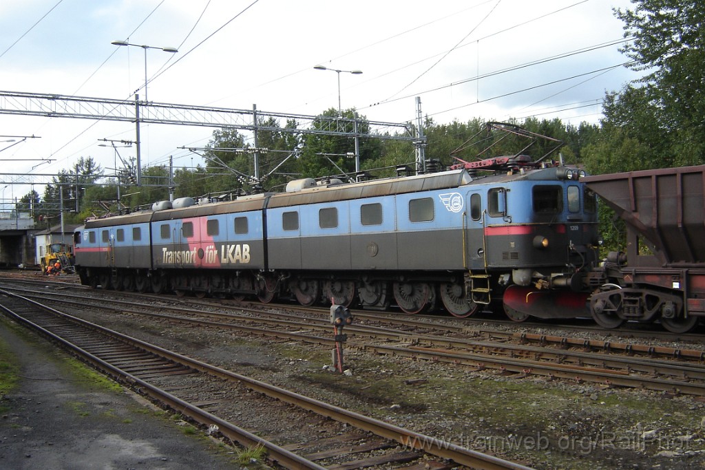 1377-0003-260807.jpg - MTAB Dm3 1209 / 1234 "Victor" / Narvik 26.8.2007