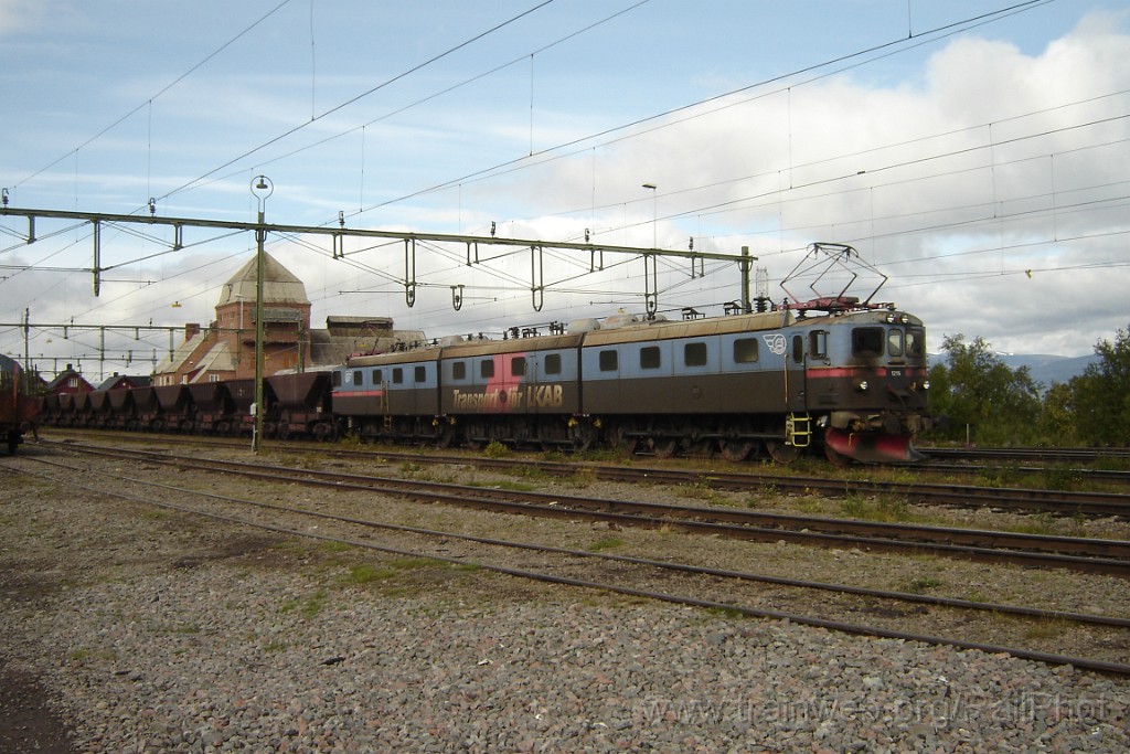 1378-0032-270807.jpg - MTAB Dm3 1215 / 1245 "Josefina" / Abisko Östra 27.8.2007