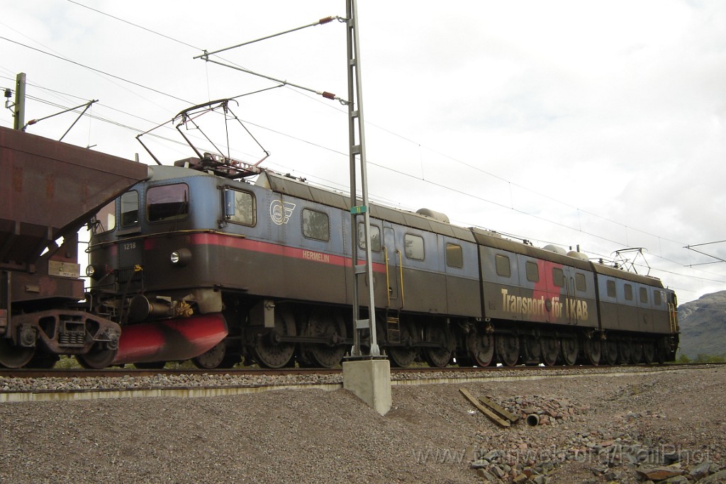 1382-0009-280807.jpg - MTAB Dm3 1218 / 1238 "Hermelin" / Vassijaure 28.8.2007