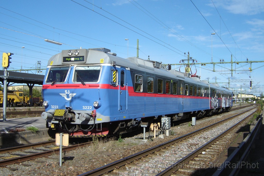 1386-0014-300807.jpg - SJ X12 3222 / Norrköping 30.8.2007