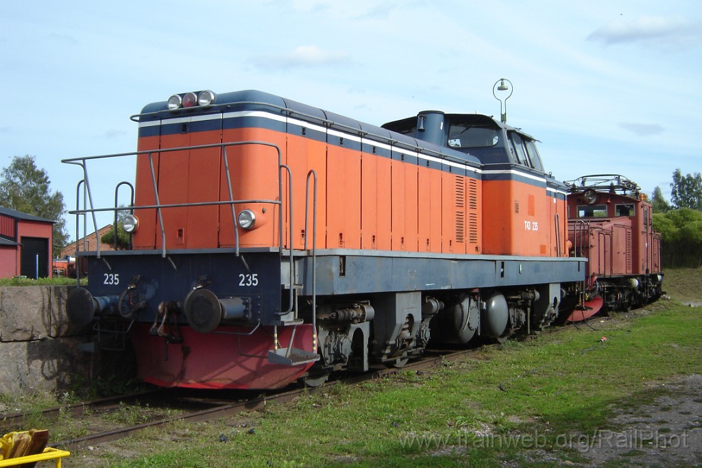 1393-0044-010907.jpg - SJ T43 235 + Hg 787 / Gävle Jernbanemuseum 1.9.2007