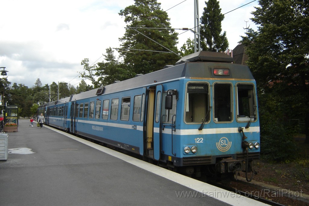 1396-0011-020907.jpg - SL UBxp 122 / Näsbypark 2.9.2007
