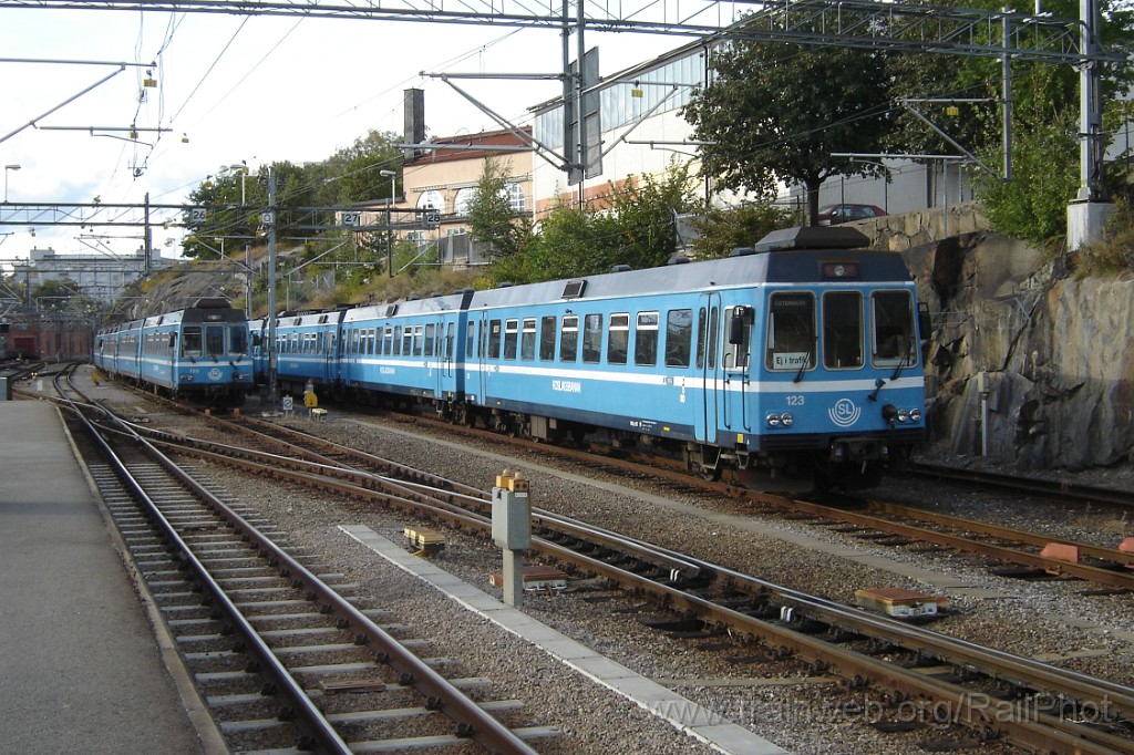 1397-0001-020907.jpg - SL UBxp 123 + 139 / Stockholms Östra 2.9.2007