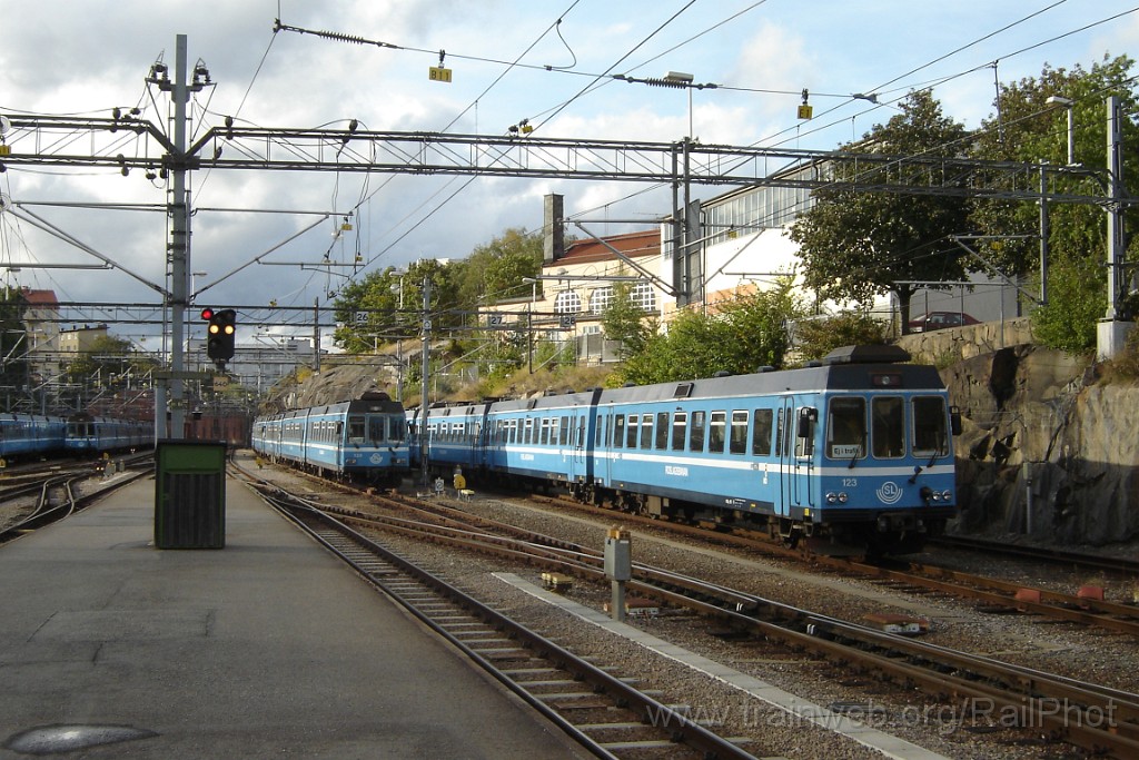 1397-0013-020907.jpg - SL UBxp 123 + 139 / Stockholms Östra 2.9.2007