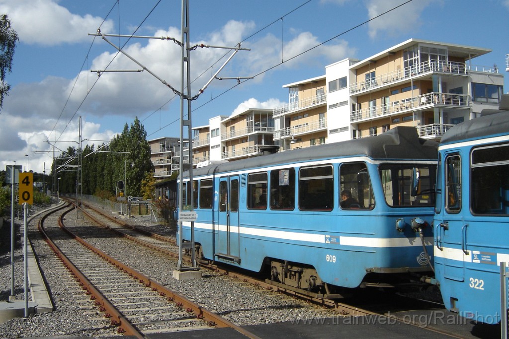 1399-0031-030907.jpg - SL B30B 609 / Gåshaga brygga 3.9.2007