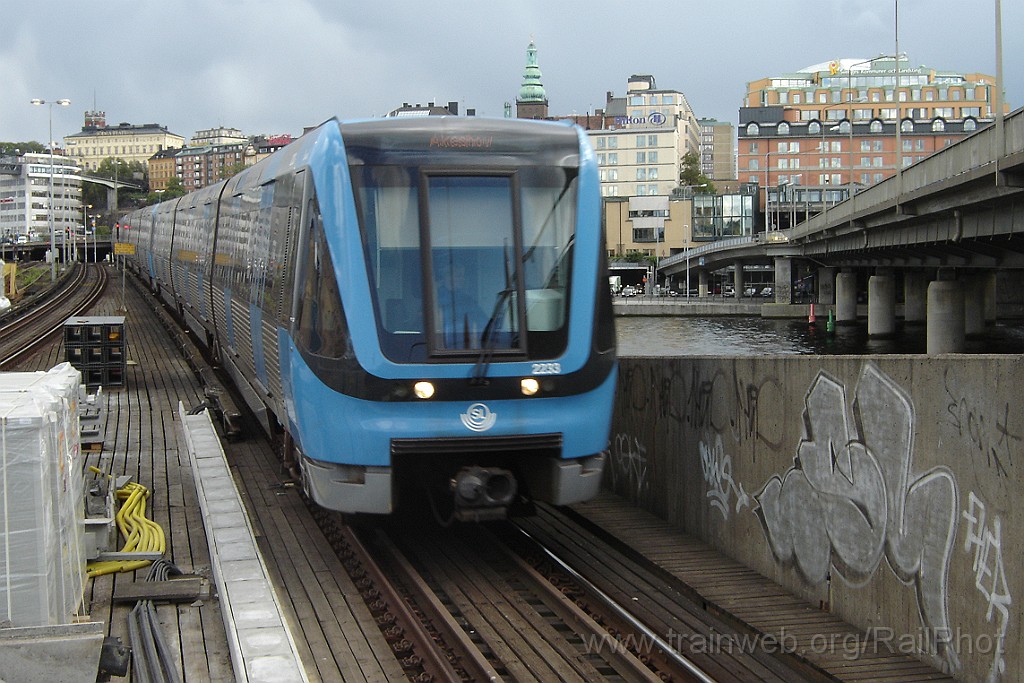 1400-0024-030907.jpg - SL C20 2233 / Gamla stan 3.9.2007