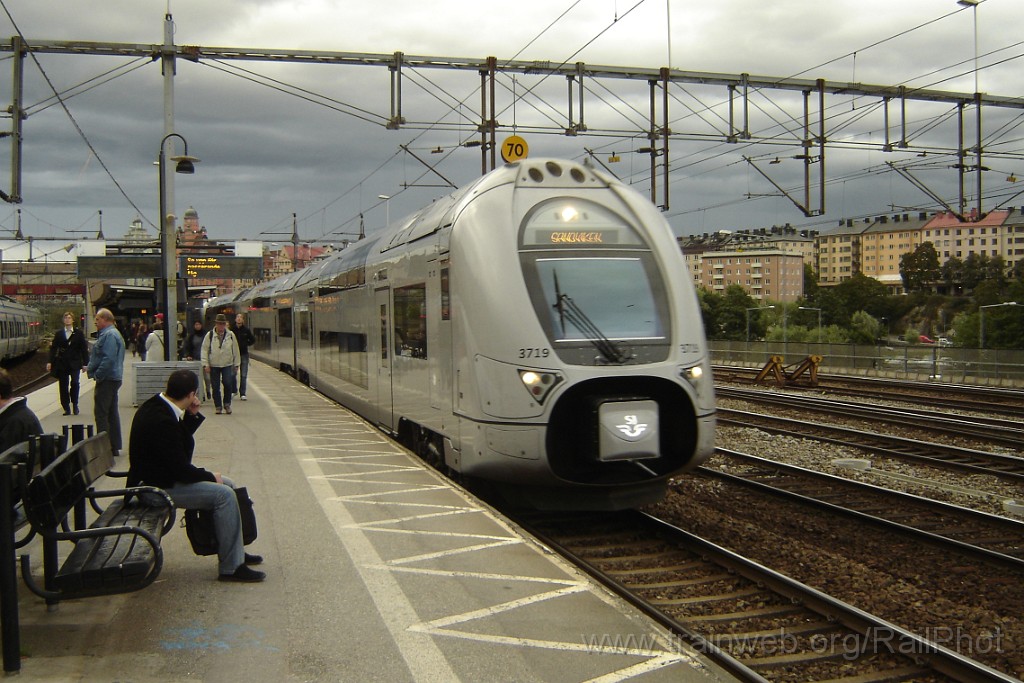 1401-0028-030907.jpg - SJ X40 3719 / Karlberg 3.9.2007