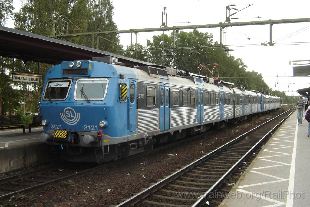 1402-0025-040907.jpg - SL X10 3121 / Södertalje Hamn 4.9.2007