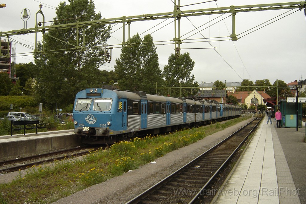 1402-0042-040907.jpg - SL X10 3162 + 3133 / Södertalje C 4.9.2007