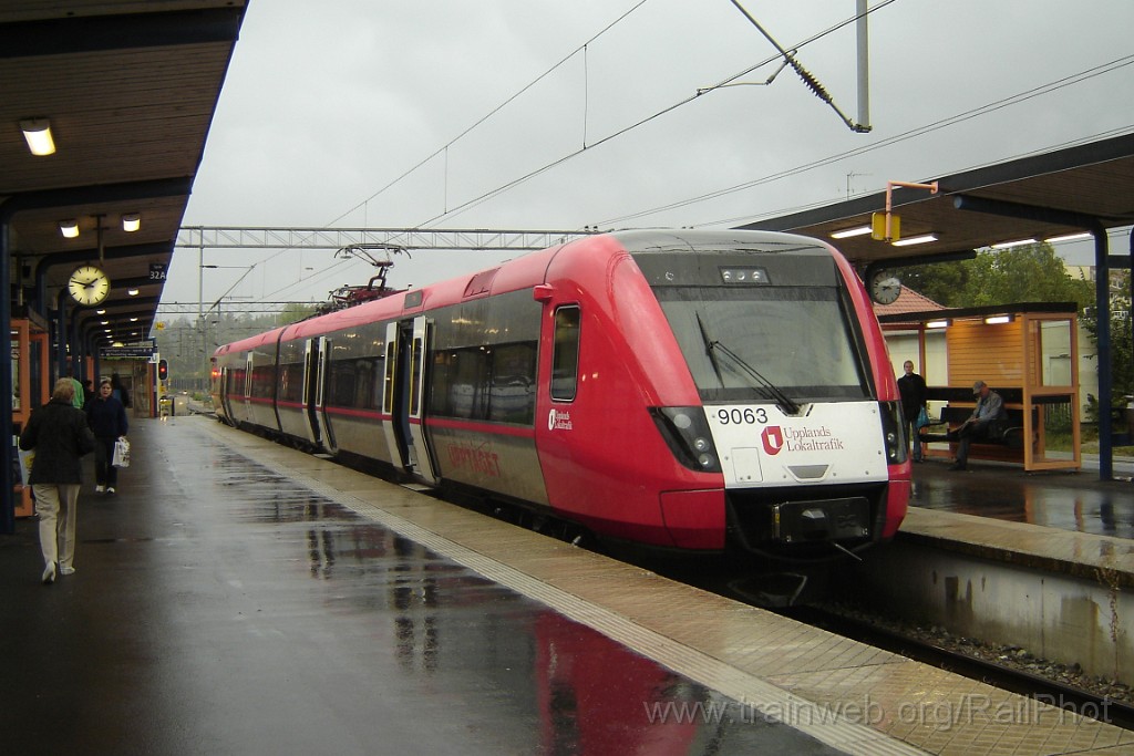 1402-0048-040907.jpg - UL X54 9063 / Upplands Väsby 4.9.2007