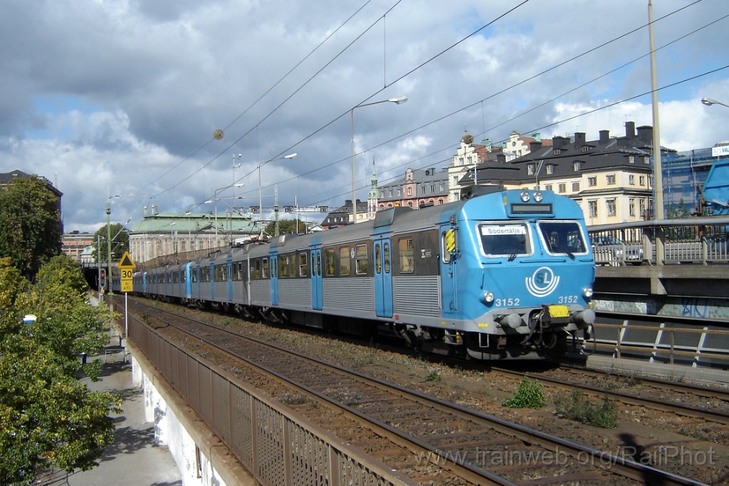 1409-0046-060907.jpg - SL X10 3152 / Stockholm (Södra järnvägsbron) 6.9.2007
