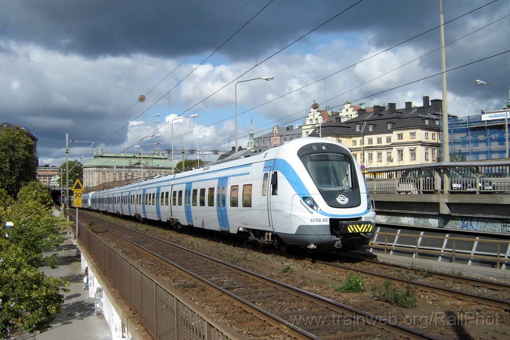 1409-0049-060907.jpg - SL X60 6050 / Stockholm (Södra järnvägsbron) 6.9.2007