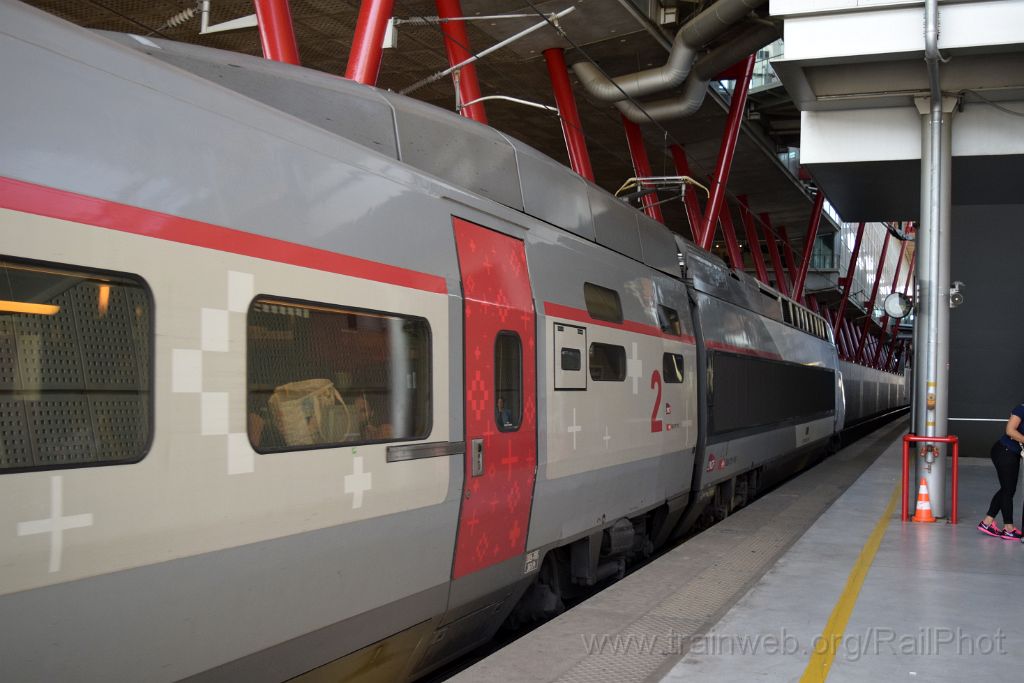 4556-0010-230717.jpg - SNCF TGV 384.038 / Valence TGV Rhône-Alpes Sud 23.7.2017