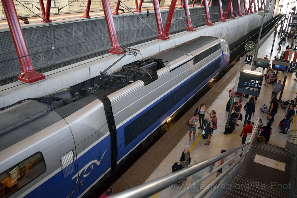 4556-0034-230717.jpg - SNCF TGV 29004 / Valence TGV Rhône-Alpes Sud 23.7.2017