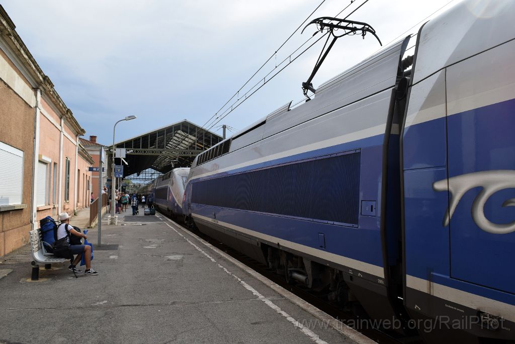 4557-0015-230717.jpg - SNCF TGV 310.206 + TGV 29066 / Narbonne 23.7.2017