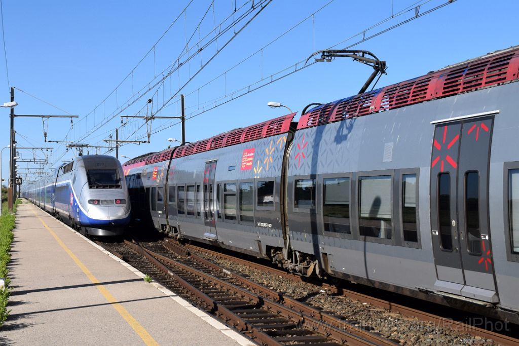 4568-0022-270717.jpg - SNCF TGV 310.214 + Z 27896 / Leucate-La Franqui 27.7.2017