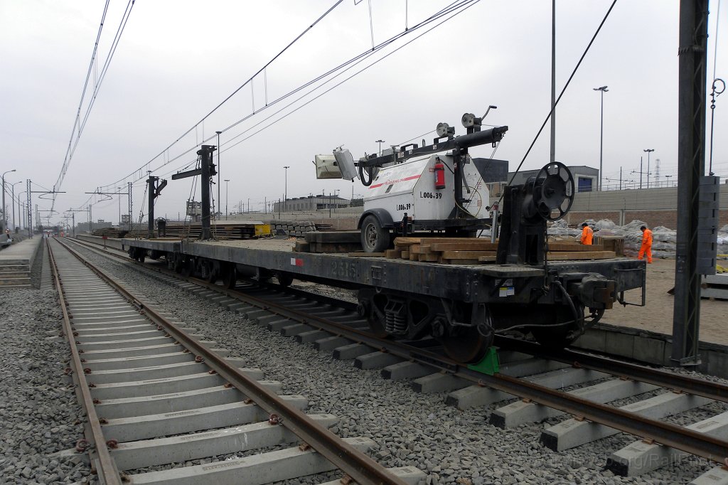 2022-0002-261110red.jpg - FCCA 2515 + 2527 / Villa El Salvador 26.11.2010