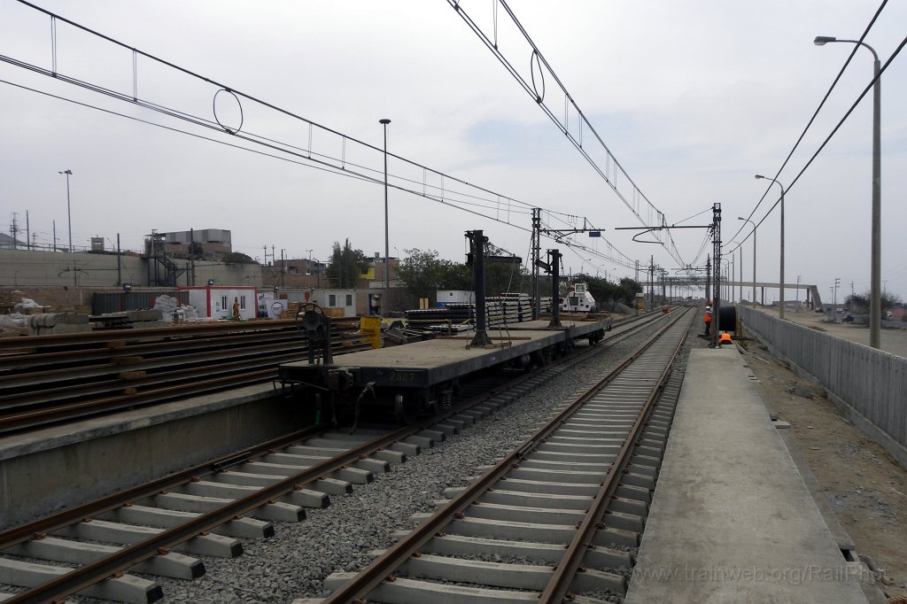 2022-0010-261110red.jpg - FCCA 2527 + 2515 / Villa El Salvador 26.11.2010