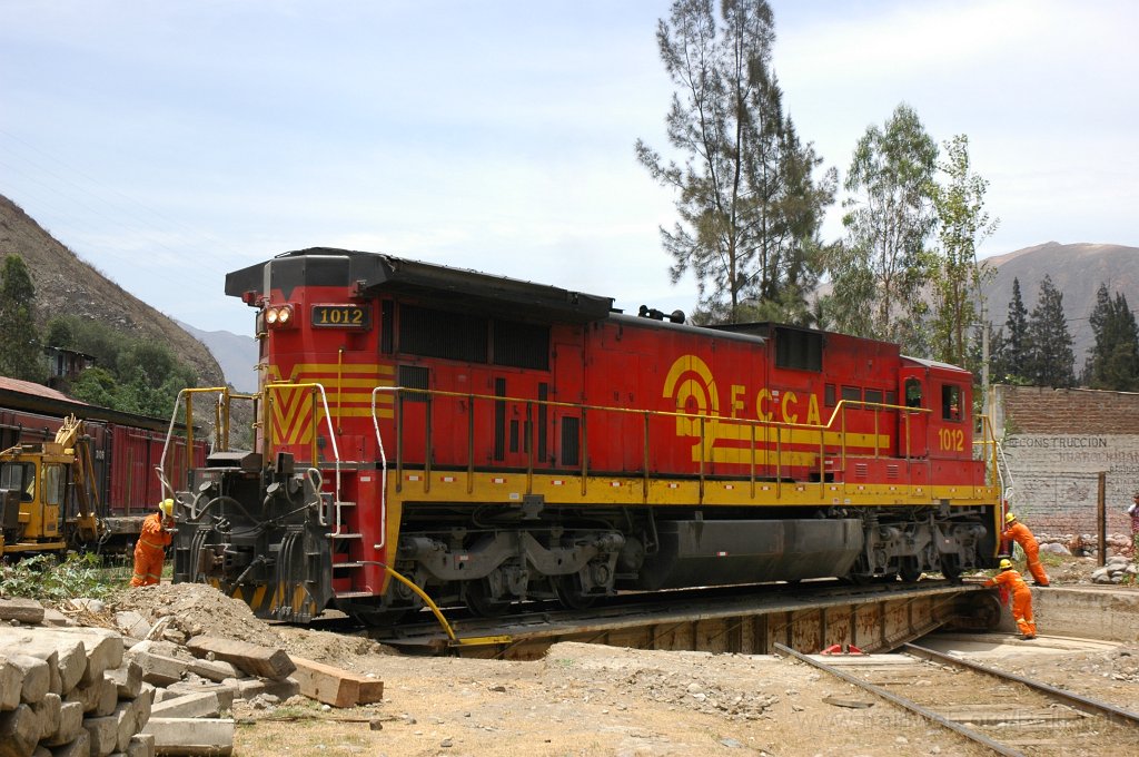 2029-0036-281110.jpg - FCCA GE C39-8 1012 / Tornamesa 28.11.2010