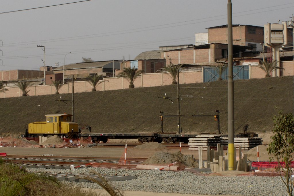 2033-0041-021210.jpg - AATE 23.260 AT1 / Patio Taller 2.12.2010