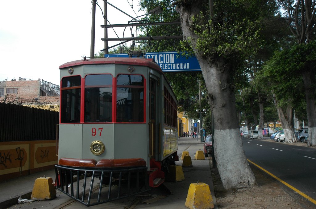 2035-0004-051210.jpg - CNT Tw 97 / Museo de la Electricidad 05.12.2010