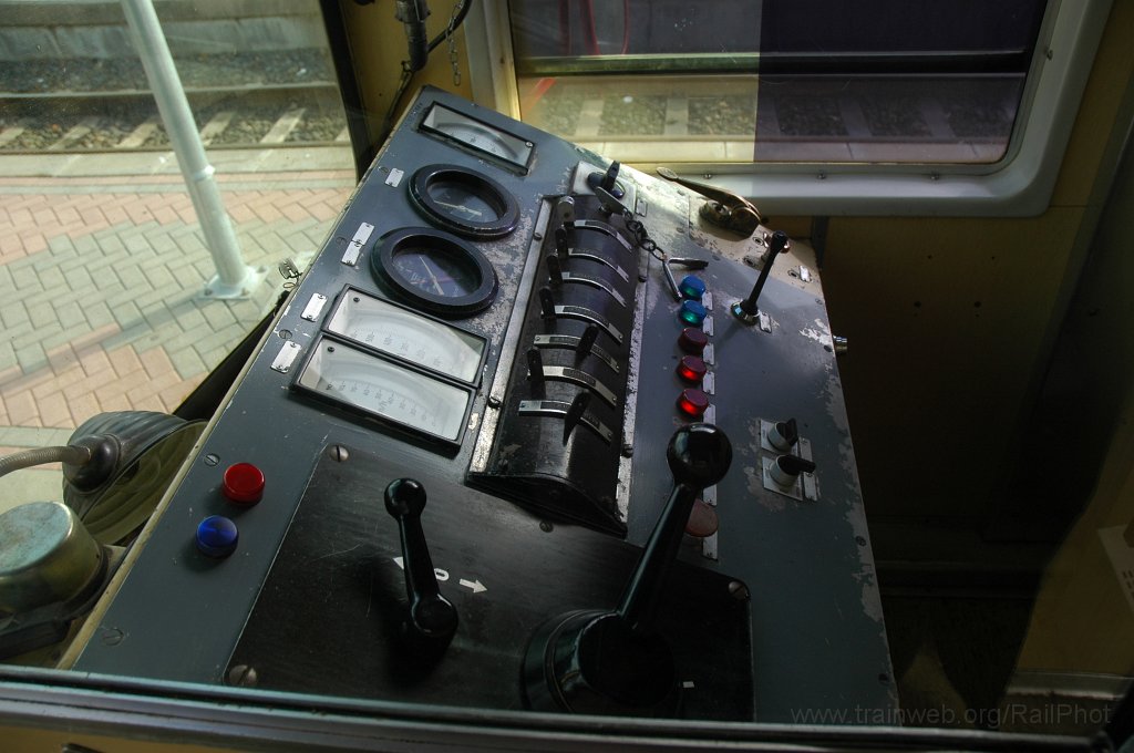 2043-0036-121210.jpg - Renfe 442.002-2 / Cercedilla 12.12.2010