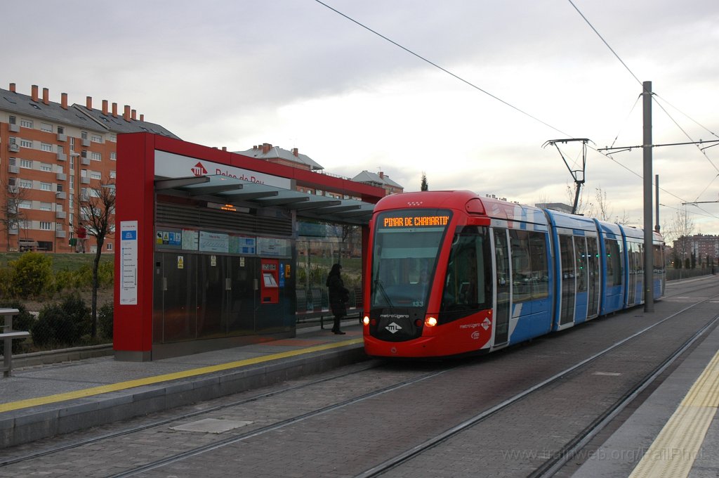 2050-0023-181210.jpg - MetroMadrid ML 133 / Palas de Rey 18.12.2010