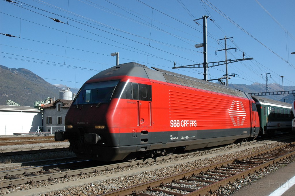 2661-0030-211012.jpg - SBB-CFF Re 460.000-3 «Grauholz» / Cadenazzo 21.10.2012