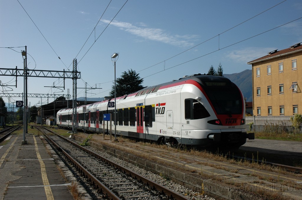 2665-0031-211012.jpg - TILO RABe 524.002 «Ticino» / Luino 21.10.2012