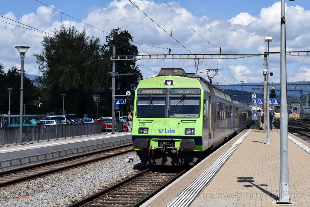 4091-0028-060816.jpg - BLS RBDe 565.726-7 / Lyss 6.8.2016