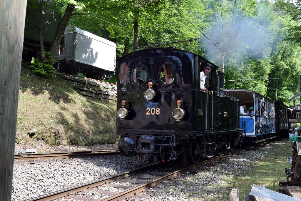 4957-0030-200518.jpg - SBB-Brünig G 3/4 208 / Chaulin (Bifurcation) 20.5.2018
