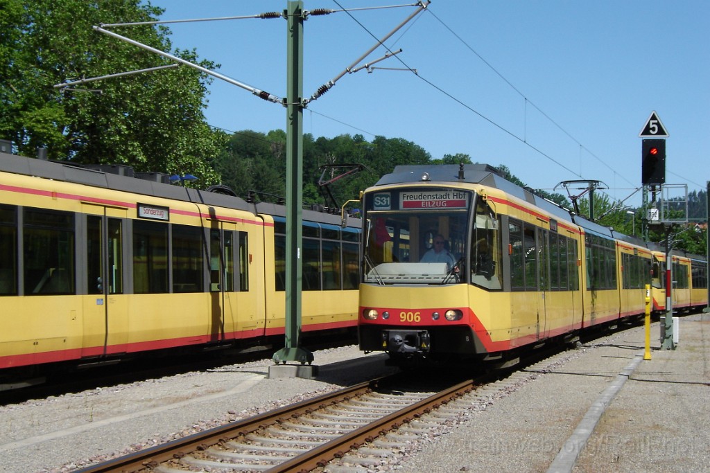 1487-0023-010608.jpg - AVG GT8-100DM/2S 906 / Forbach (Schwarzwald) 1.6.2008