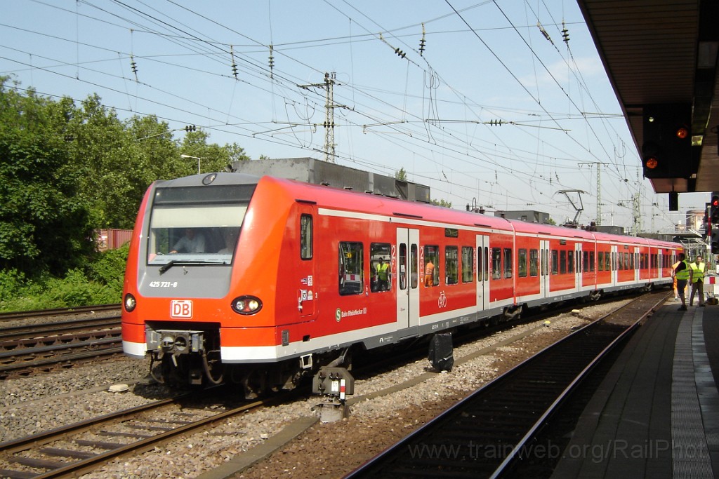 1489-0022-020608.jpg - DBAG 425.721-8 / Mannheim Hbf 2.6.2008