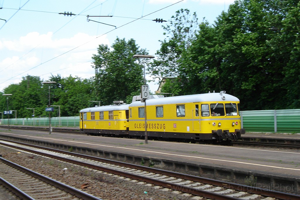 1491-0003-020608.jpg - DBAG 726.003-7 + 725.003-8 "Gleismesszug" / Mannheim-Friedrichsfeld 2.6.2008