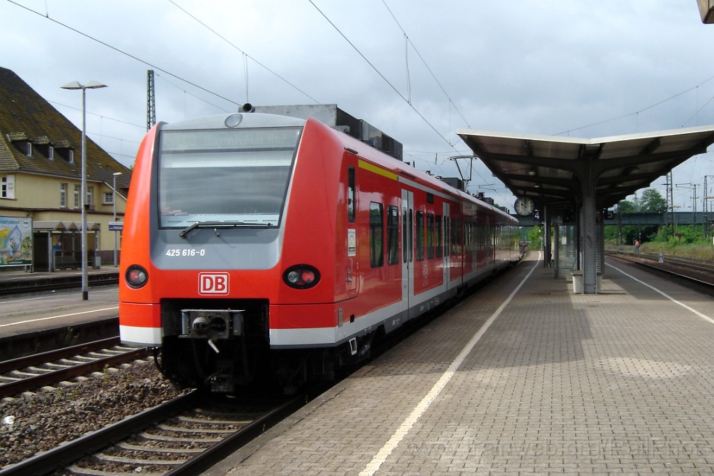 1494-0019-030608.jpg - DBAG 425.616-0 / Mannheim-Friedrichsfeld 3.6.2008
