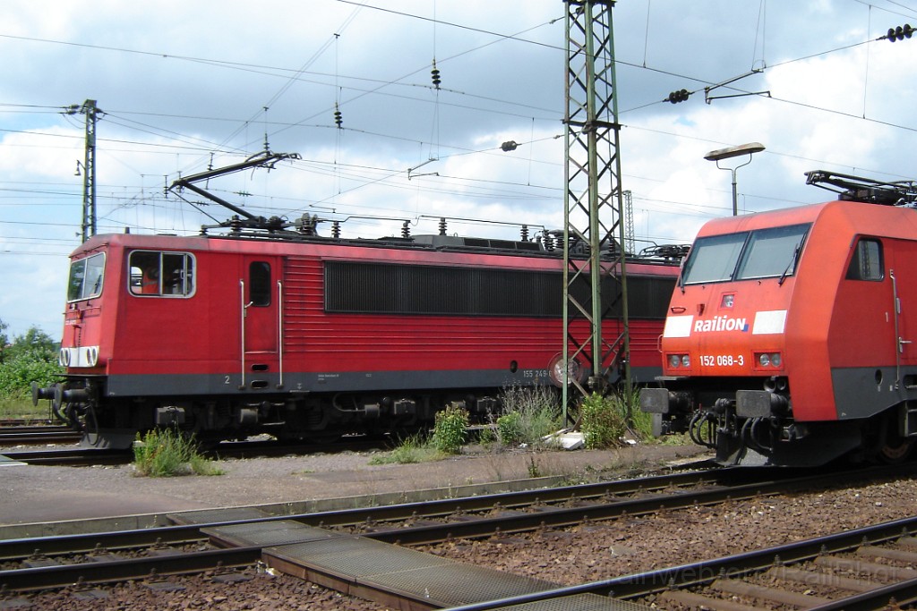 1497-0032-030608.jpg - Railion 152.068-3 + 155.249-6 / Mannheim-Friedrichsfeld 3.6.2008
