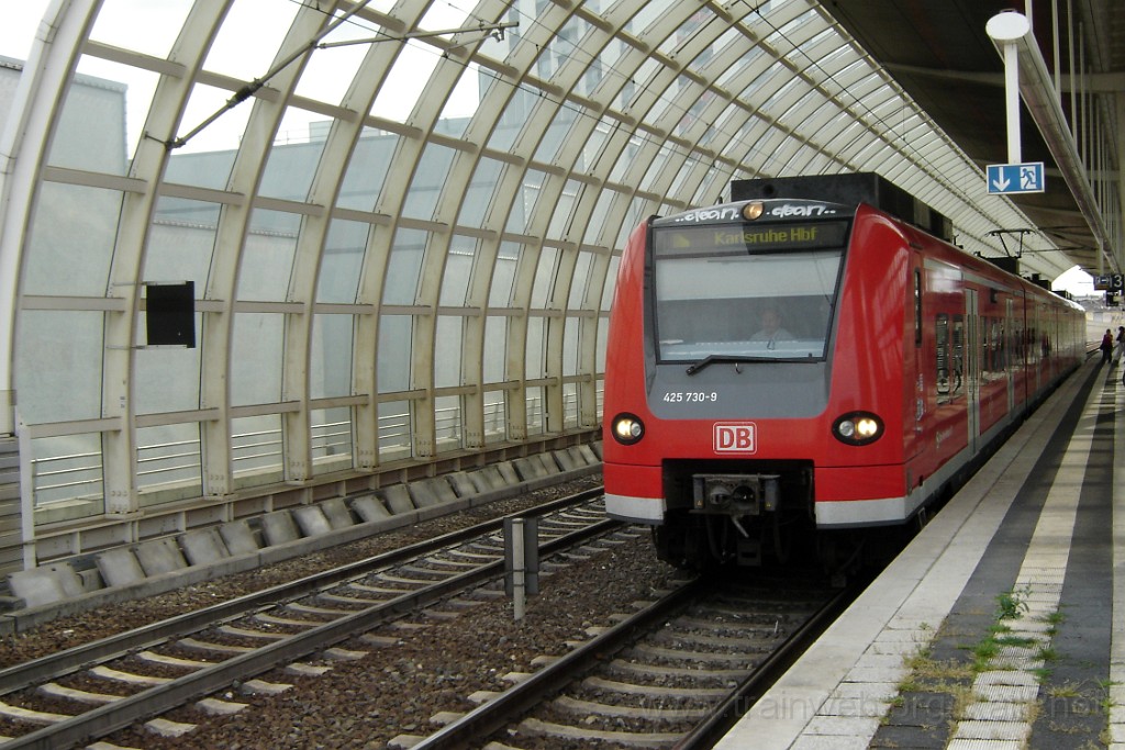 1498-0025-030608.jpg - DBAG 425.730-9 / Ludwigshafen-Mitte 3.6.2008