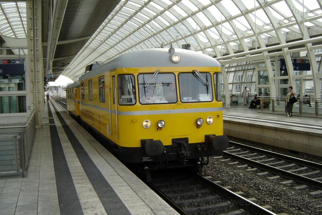 1499-0001-030608.jpg - DBAG 726.003-7 + 725.003-8 "Gleismesszug" / Ludwigshafen-Mitte 3.6.2008