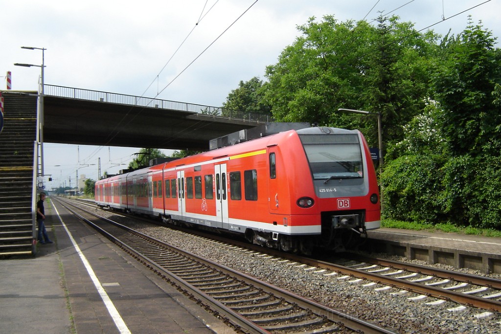 1501-0041-040608.jpg - DBAG 425.614-5 / Großsachsen-Heddesheim 4.6.2008