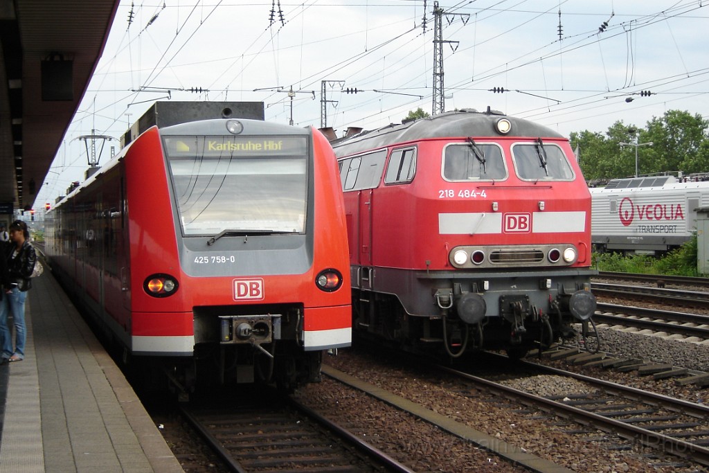 1503-0027-040608.jpg - DBAG 425.758-0 + 218.484-4 / Mannheim Hbf 4.6.2008