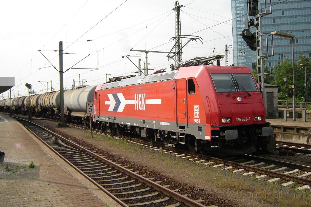 1507-0004-060608.jpg - HGK 185.582-4 / Mannheim Hbf 6.6.2008