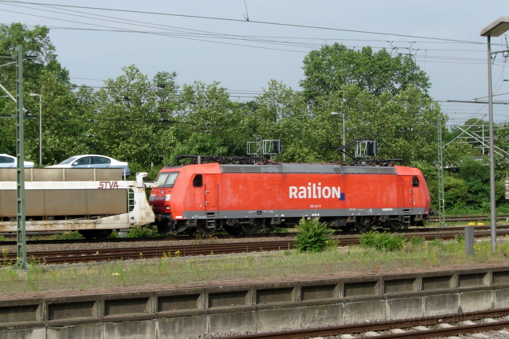 1507-0007-060608.jpg - HGK 185.582-4 / Mannheim Hbf 6.6.2008