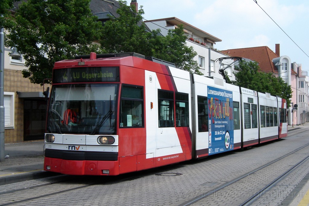 1511-0012-070608.jpg - VBL MGT6 209 "Ludwigshafener Stadtfest" / Hans-Warsch Platz 7.6.2008