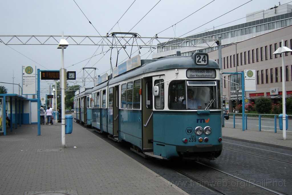 1511-0037-070608.jpg - HSB Tw.239 + 232 / Hauptbahnhof (Heidelberg) 7.6.2008