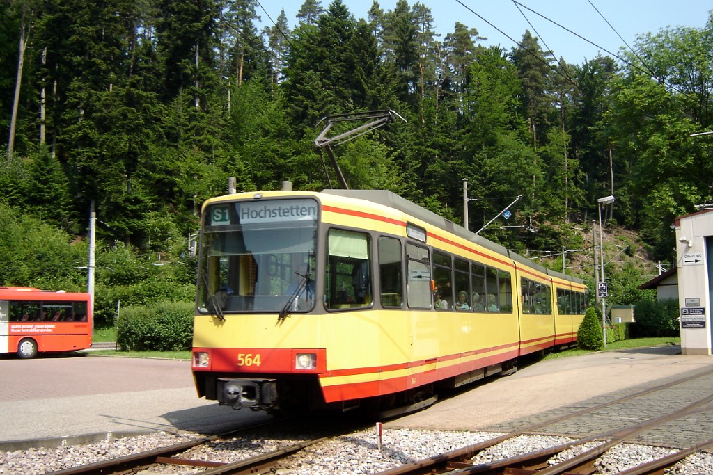 1513-0015-080608.jpg - VBK GT8-80C 564 / Bad Herrenalb 8.6.2008